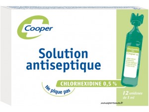 SOLUTION ANTISEPTIQUE CHLORHEXIDINE 0,5% COOPER BTE DE 12
